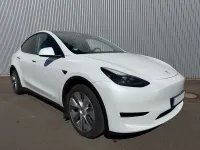 Gebraucht Tesla Model Y RWD 220 kW (300 PS) 2023 Weiß SUV