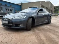 Gebraucht Tesla Model S 269 kW (367 PS) 2016 Grau Kleinwagen