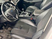 Gebraucht Ford S-MAX Titanium 179 PS (131 kW) 2017 Weiß Van / Kleinbus