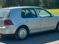 Gebraucht VW Golf IV 101 PS (74 kW) 1999 Silber Kleinwagen
