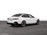 Gebraucht BMW 520 M Sport 190 PS (139 kW) 2025 Weiß Limousine
