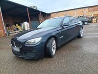 Gebraucht BMW 730 M Sport 258 PS (189 kW) 2015 Blau Limousine