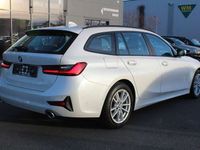 gebraucht BMW 320 d xDrive Advantage*AHK*LIVE*DRIVING ASSIST*