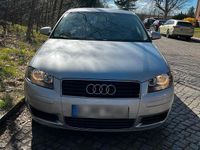 Second-hand Audi A3 Ambiente 104 CP (76 kW) 2004 Argintiu Hatchback