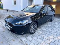 Gebraucht BMW 120 170 PS (125 kW) 2025 Schwarz Kleinwagen