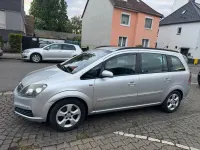 Gebraucht Opel Zafira 150 PS (110 kW) 2006 Silber Van / Kleinbus