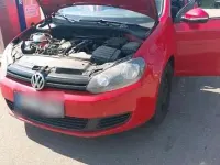 Gebraucht VW Golf VI Style 80 PS (58 kW) 2011 Rot Limousine