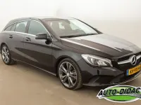 Gebraucht Mercedes CLA200 136 PS (100 kW) 2016 Schwarz Coupé