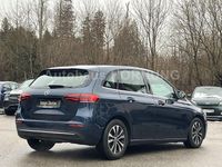 Gebraucht Mercedes B180 Style 136 PS (100 kW) 2021 Denimblau  metalliclack Van / Kleinbus