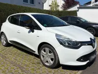 Gebraucht Renault Clio LIMITED 73 PS (53 kW) 2016 Weiß Kleinwagen