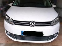 Gebraucht VW Touran Match 140 PS (102 kW) 2012 Weiß Van / Kleinbus