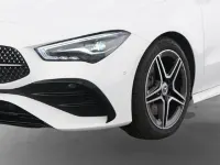 Gebraucht Mercedes CLA220 AMG 190 PS (139 kW) 2025 Weiß Limousine