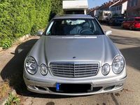 Gebraucht Mercedes E240 Elegance 177 PS (130 kW) 2003 Silber Limousine