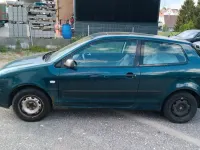 Gebraucht VW Polo 75 PS (55 kW) 2004 Blau Kleinwagen