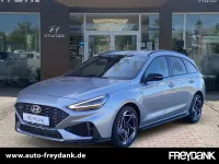 Gebraucht Hyundai i30 140 PS (102 kW) 2025 Shimmering silver Kombi