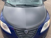 Gebraucht Lancia Ypsilon S 86 PS (63 kW) 2014 Blau Kleinwagen