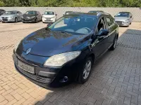 Gebraucht Renault Mégane GrandTour 106 PS (77 kW) 2010 Blau Kombi