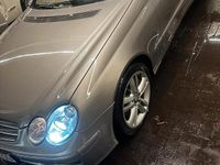 Gebraucht Mercedes CLK320 224 PS (164 kW) 2008 Grau Cabrio