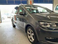Gebraucht VW Sharan Allstar 150 PS (110 kW) 2017 Grau Van / Kleinbus