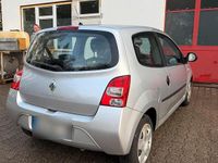 Gebraucht Renault Twingo 75 PS (55 kW) 2007 Silber Kleinwagen