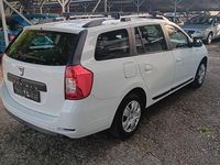 Gebraucht Dacia Logan MCV Lauréate 90 PS (66 kW) 2017 Weiß Kombi