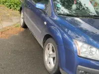 Gebraucht Ford Focus 100 PS (73 kW) 2007 Blau Kleinwagen