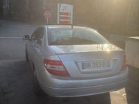 Gebraucht Mercedes 220 170 PS (125 kW) 2008 Grau Limousine