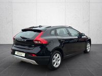 Gebraucht Volvo V40 CC Basis 120 PS (88 kW) 2015 Schwarz Kombi