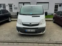 Second-hand Opel Vivaro 112 CP (82 kW) 2012 Alb Monovolum