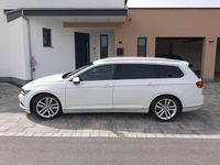 Gebraucht VW Passat Highline 150 PS (110 kW) 2015 Weiß Kombi