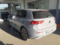 Gebraucht VW Golf VIII Active 110 PS (80 kW) 2022 Grau Limousine