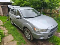 Begagnad Mitsubishi Outlander 177 HK (130 kW) 2011 Silver SUV