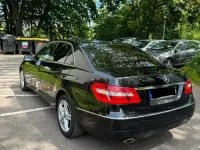 Gebraucht Mercedes E350 231 PS (169 kW) 2009 Schwarz Limousine