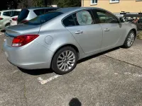 Gebraucht Opel Insignia 163 PS (119 kW) 2012 Grün Limousine