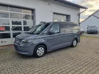 Neu VW California Beach 150 PS (110 kW) 2026 Grau Van
