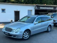 Gebraucht Mercedes E220 150 PS (110 kW) 2006 Iridiumsilber  metalliclack Kombi