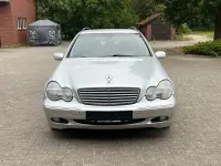 Gebraucht Mercedes C220 143 PS (105 kW) 2002 Grau Kombi