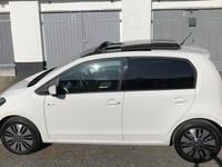 Second-hand VW up! 75 CP (55 kW) 2017 Alb Hatchback