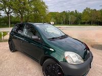 Gebraucht Toyota Yaris Terra 68 PS (50 kW) 2000 Grün Limousine