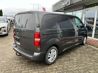 Gebraucht Peugeot Expert 177 PS (130 kW) 2018 Platingrau Van