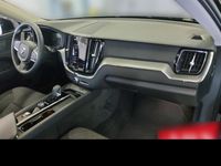 gebraucht Volvo XC60 B4 Benzin Core 2WD Geartronic ACC 4xSHZ STH
