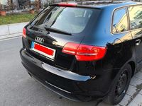 Gebraucht Audi A3 Ambiente 125 PS (91 kW) 2010 Schwarz Kleinwagen