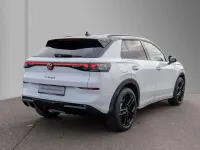 Gebraucht VW T-Roc R-line 150 PS (110 kW) 2025 Pure white SUV