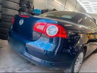 Second-hand VW Eos 150 CP (110 kW) 2006 Albastru Cabrio