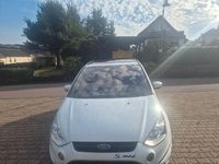 Gebraucht Ford S-MAX Titanium 140 PS (102 kW) 2013 Weiß Van / Kleinbus