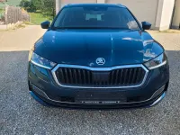 Gebraucht Skoda Octavia 204 PS (150 kW) 2022 Blau Kombi
