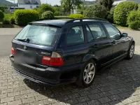 Gebraucht BMW 320 150 PS (110 kW) 2005 Blau Kombi