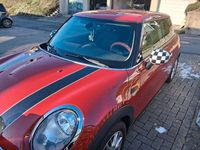 Usata Mini Metropolitan 102 CV (75 kW) 2017 Rosso Utilitaria