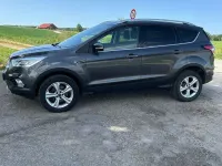 Gebraucht Ford Kuga Cool & Connect 150 PS (110 kW) 2017 Grau SUV