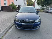 Gebraucht Skoda Fabia 90 PS (66 kW) 2016 Blau Limousine